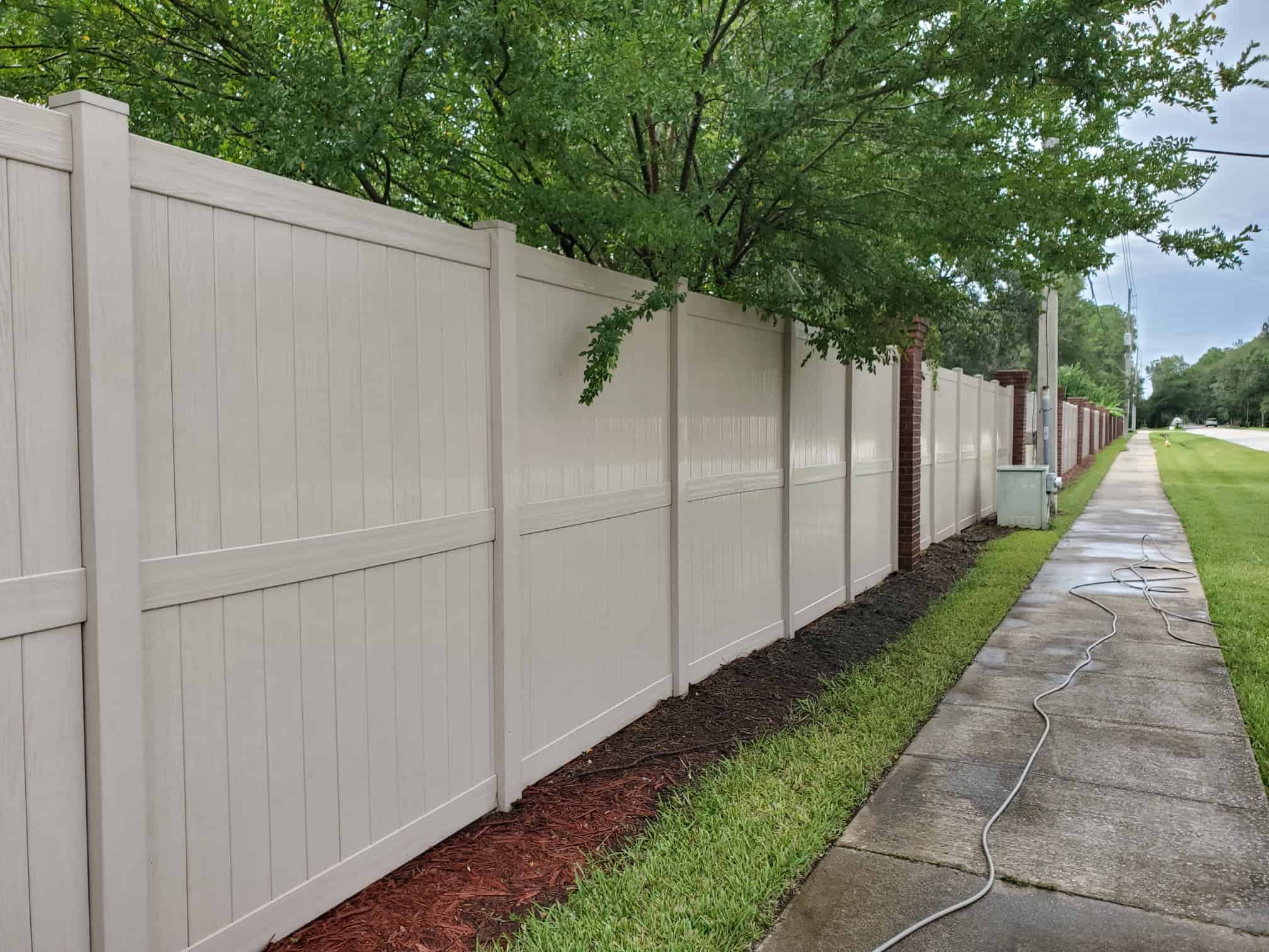 | Understanding Pressure Washing Safety: A Guide for Homeowners and Businesses